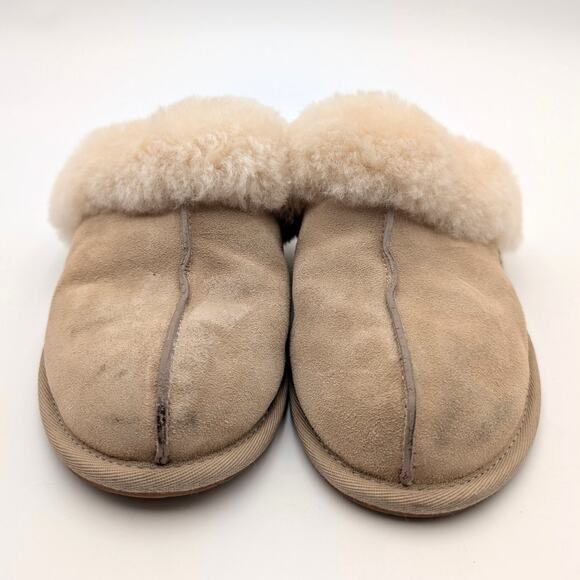 UGG Scuffette II Women's Sheepskin Slippers Round Toe Sand Size US7 EU38 - Picture 2 of 13